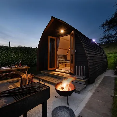 Humble Bee Farm Glamping *